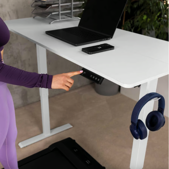 Компьютерный стол с регулируемой высотой Di Volio Amone белый