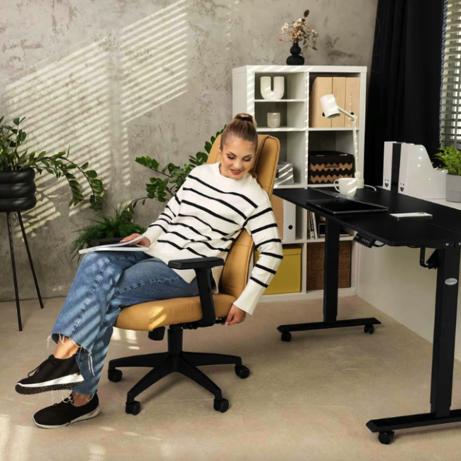 Офісне крісло Di Volio Adelo бежевий