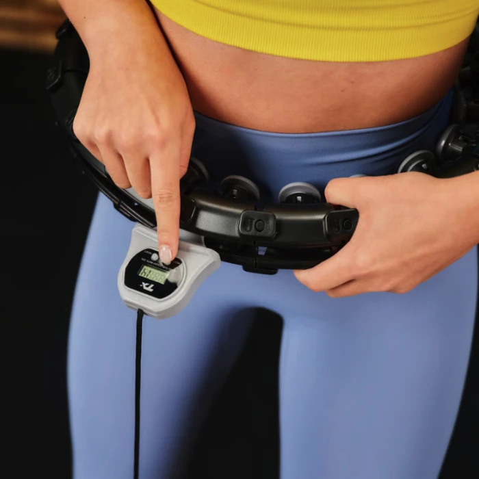 Хулахуп Trex Sport TX-020CHH массажный с утяжелителем и счетчиком черный