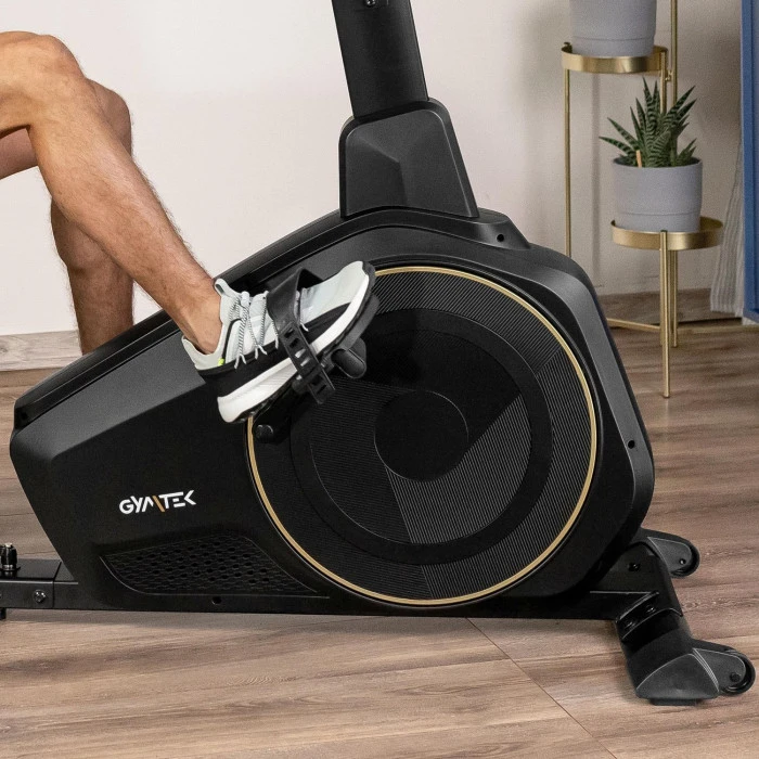 Горизонтальний велотренажер Gymtek XBR6000 електромагнітний золотистий