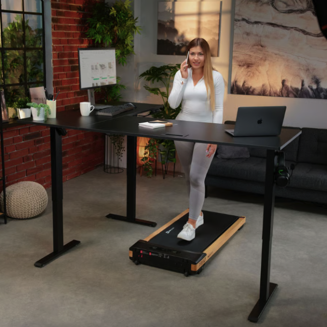 Компьютерный угловой стол Di Volio Trani с регулируемой высотой черный