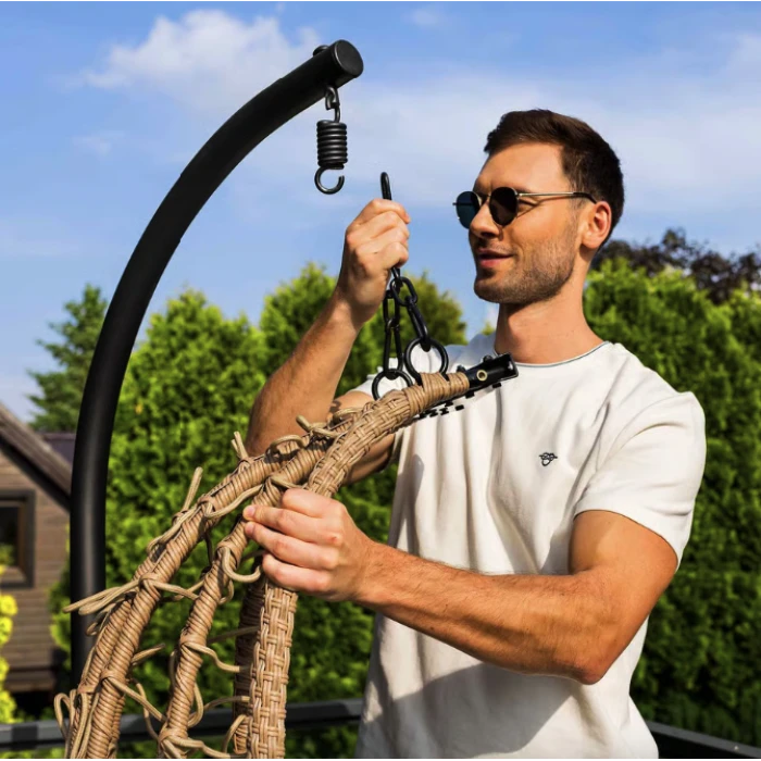 Підвісне крісло-кокон Di Volio Corta одномісне бежевий