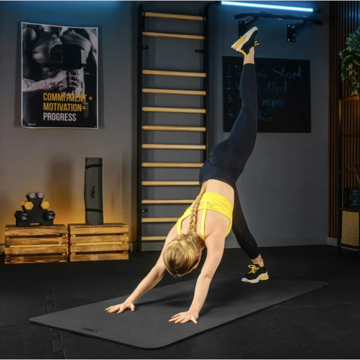 Коврик для йоги TX-019NGM NBR 1см 190х80 черный