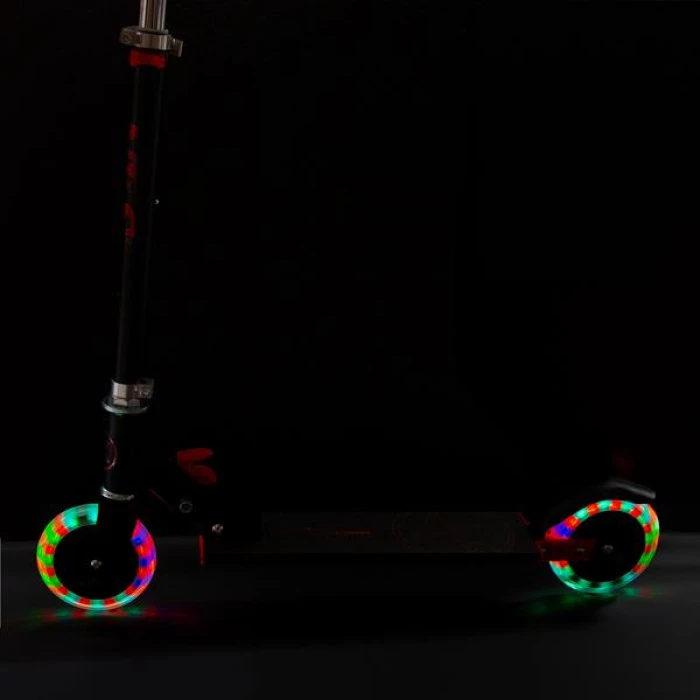 Самокат складний Nils Extreme HD120L, чорно-червоний