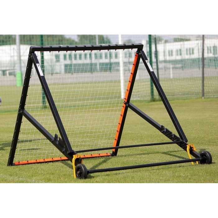 Сетка тренировочная для футбола Yakimasport Rebounder PRO 120 х 120 см, оранжево-черный