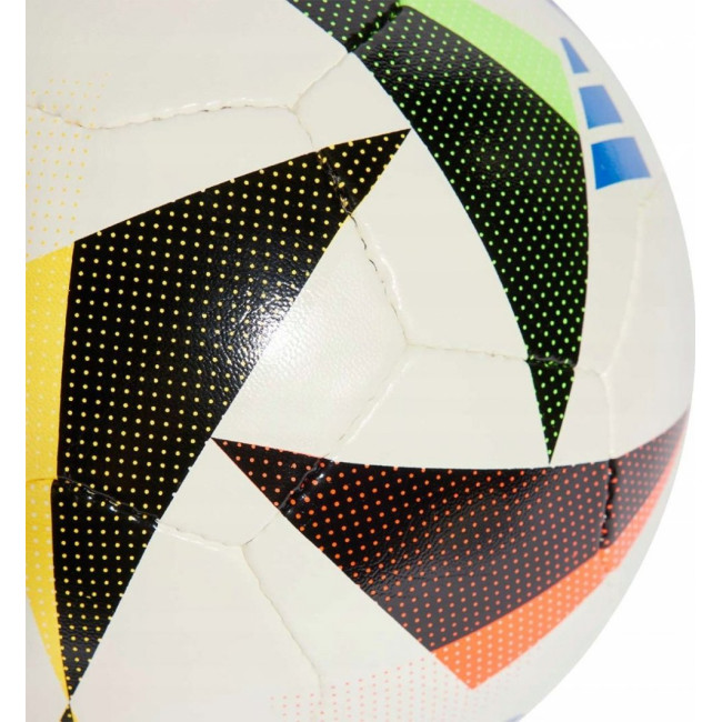 Футбольный мяч Adidas Euro24 Pro TRN Fussballliebe IN9377 размер 4, черно-белый
