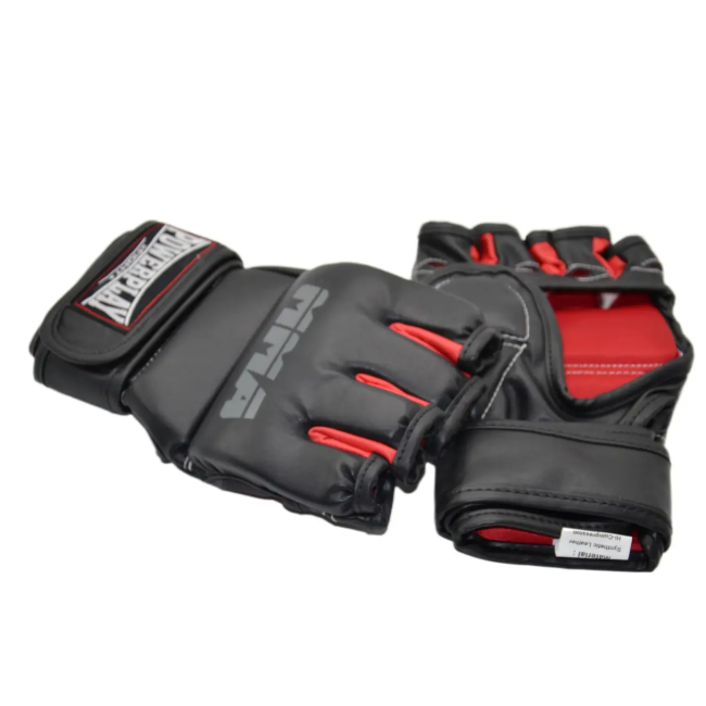 Перчатки MMA PowerPlay 3053 размер S/M, черно-красные
