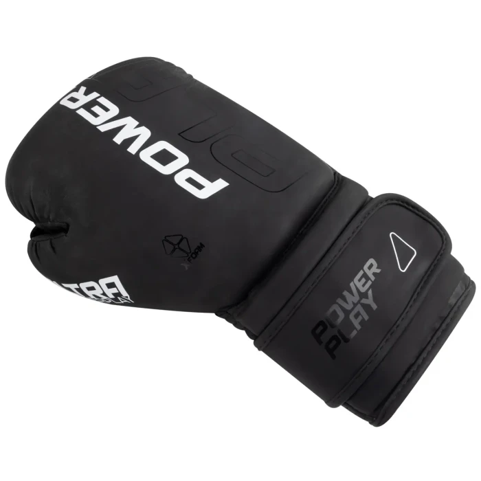 Перчатки боксерские PowerPlay 3024 Ultra Mat размер 16 унций, черно-белые