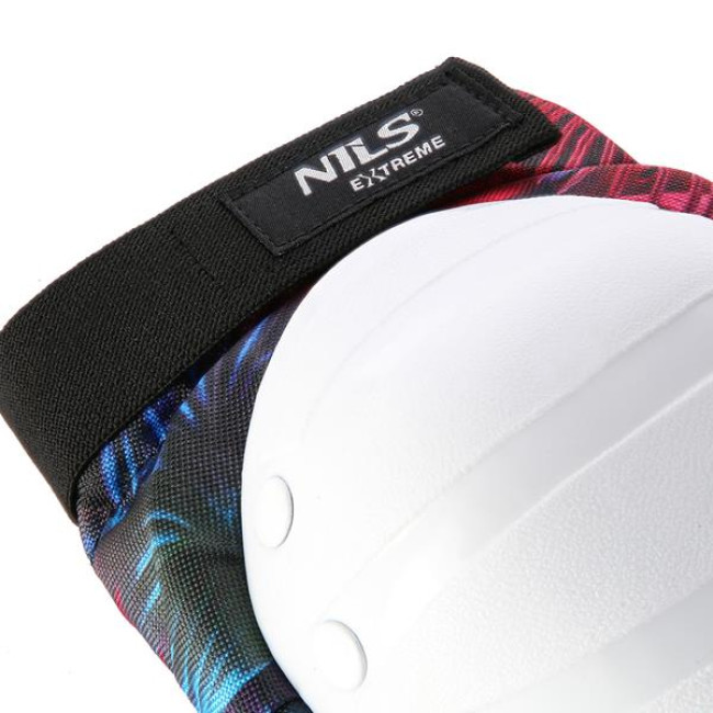 Комплект протекторов размер M NILS EXTREME H734 белый