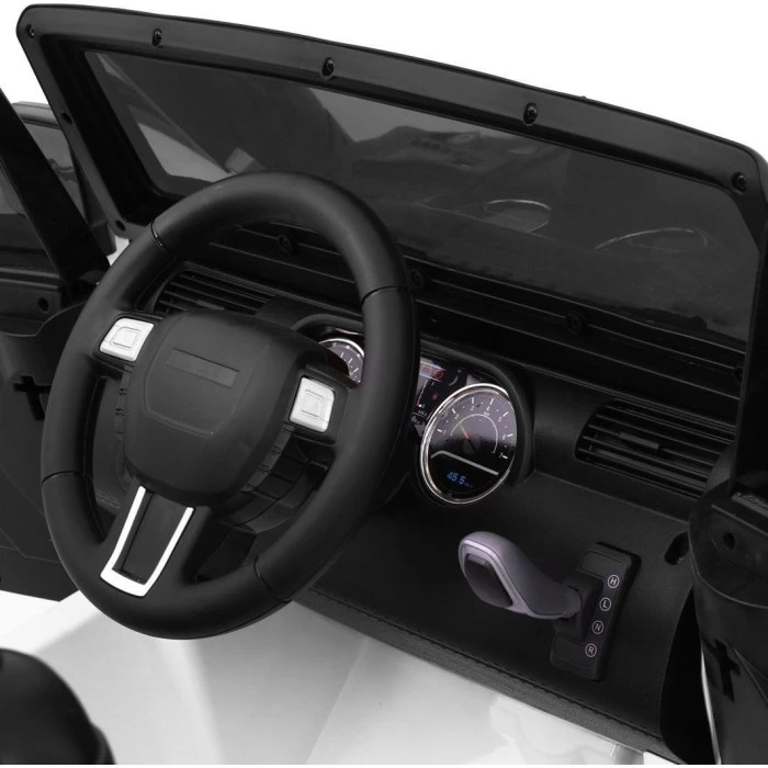 Дитяча акумуляторна машинка All Terrain Біла