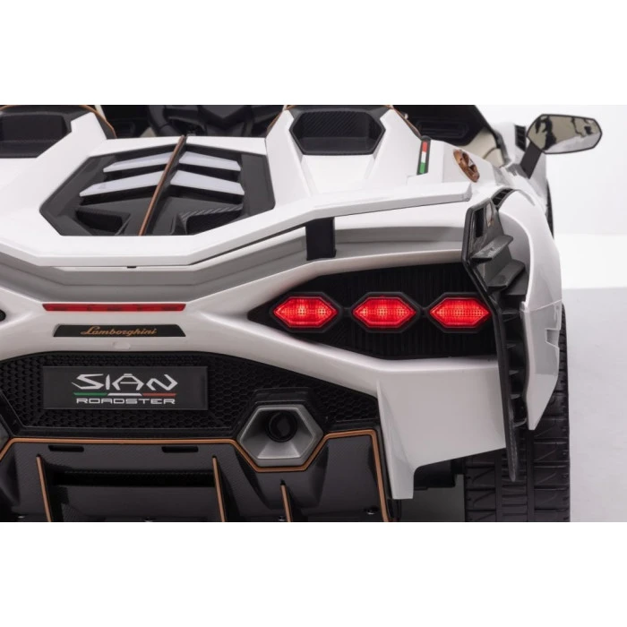 Детская аккумуляторная машинка Lamborghini SIAN Белая