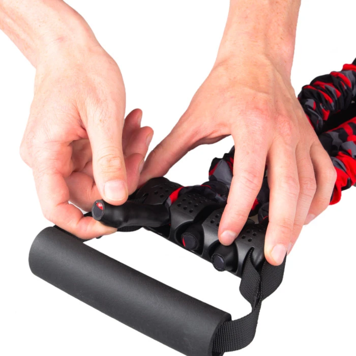 Эластичный эспандер с ручками inSPORTline Striker Triple 80 см/16-48 кг