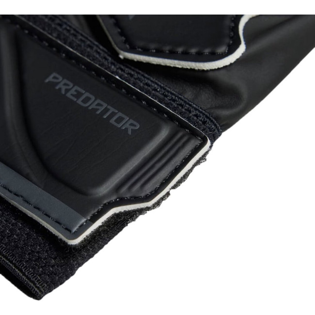 Перчатки вратарские Adidas Predator Training IW6281 г. 4,5, черно-белые