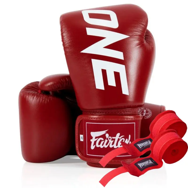 Перчатки боксерские кожаные с бинтами Fairtex BGV1-ONE 14 унций, красные