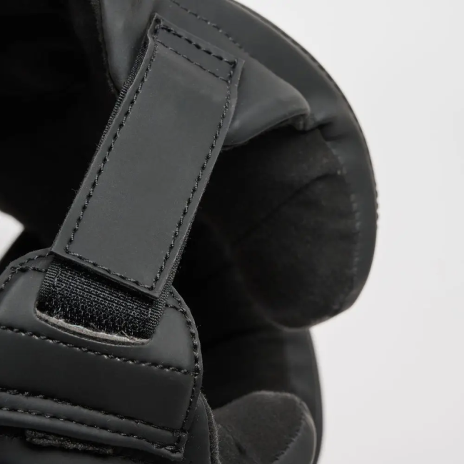 Шлем боксерский с капой Leone CS435 размер M черный