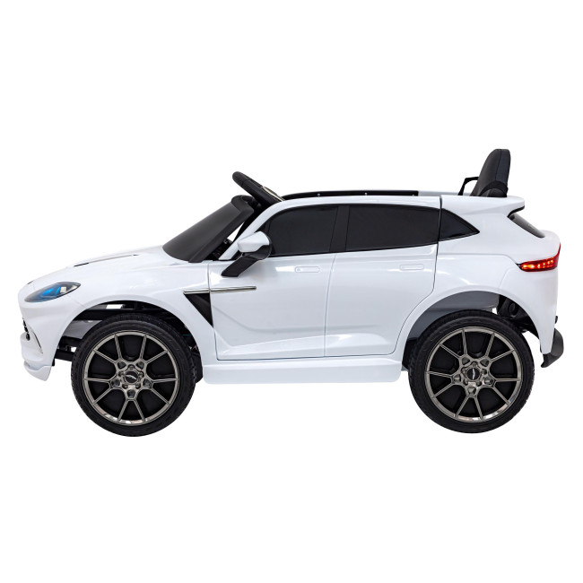 Детская аккумуляторная машинка Aston Martin DBX Белая