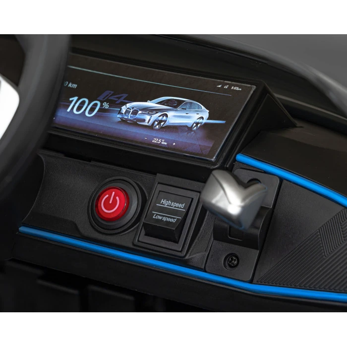 Дитяча акумуляторна машинка BMW i4 Чорна