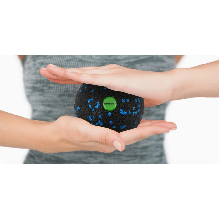 М'яч для масажу та фітнесу NS-965 чорно-блакитний