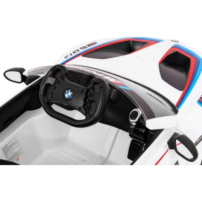 Детская аккумуляторная машинка BMW M6 GT3 Белая