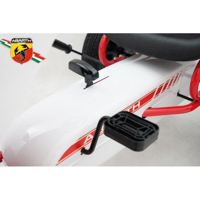 Детский педальный картинг ABARTH Белый