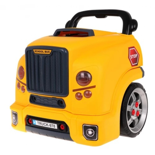 Детский автомобиль для юного механика