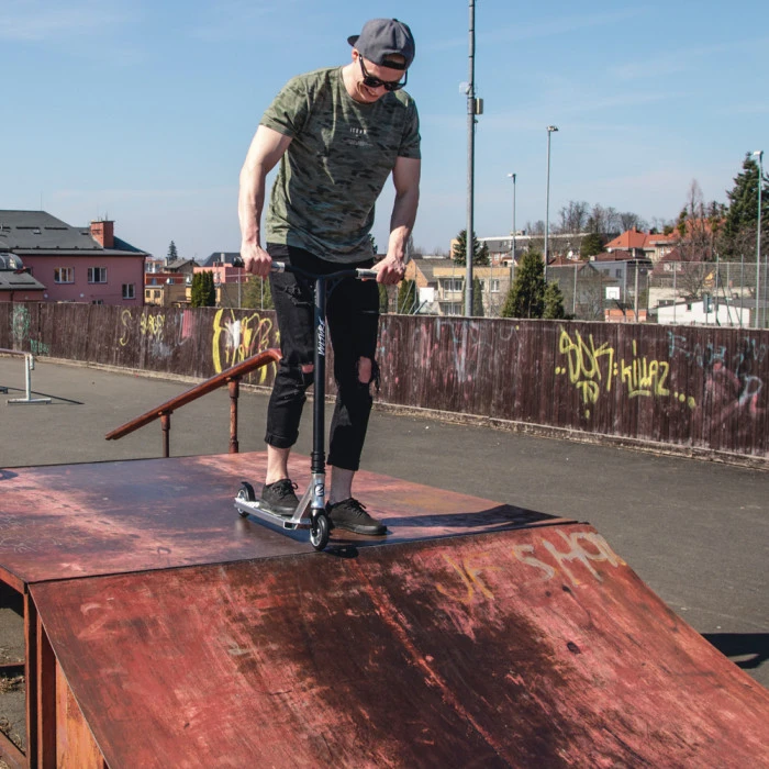 Самокат фристайл inSPORTline Vulture