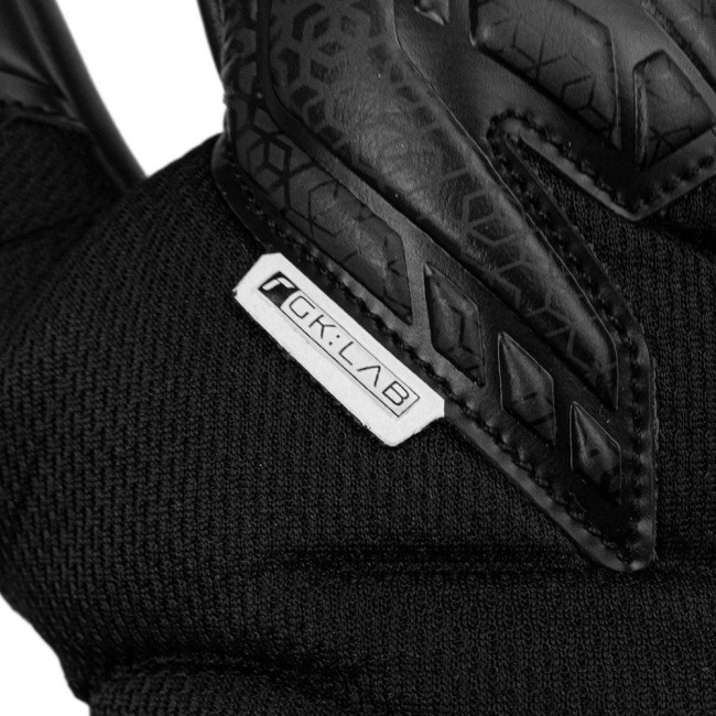 Перчатки вратарские Reusch Attrakt Infinity NC 5570725 7700 г.8, черные
