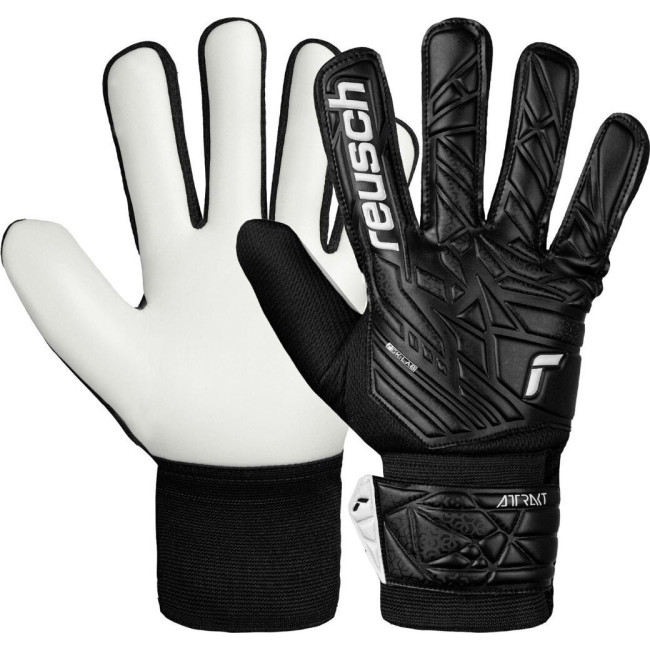 Перчатки вратарские Reusch Attrakt Starter Solid 5570514 7700 г.8, черные