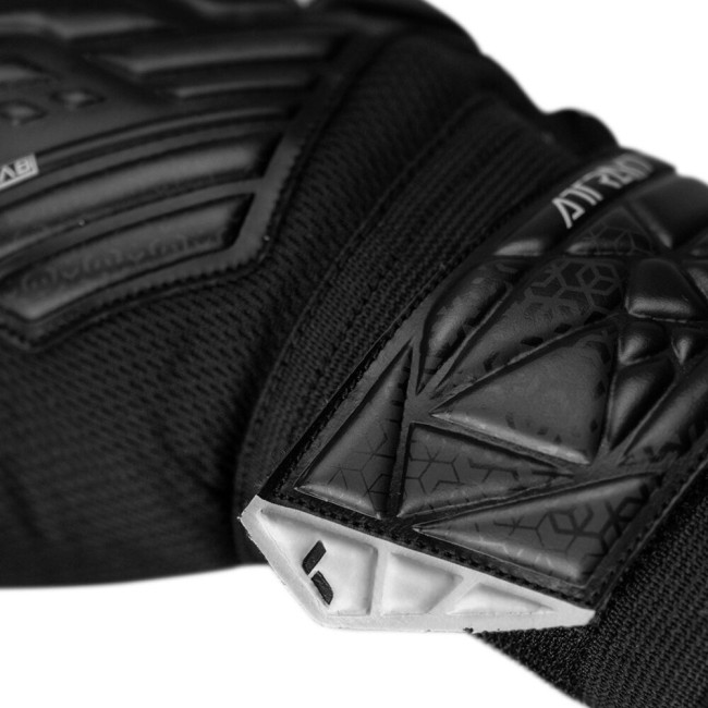 Перчатки вратарские Reusch Attrakt Starter Solid Junior 5572514 7700 г.7, черные