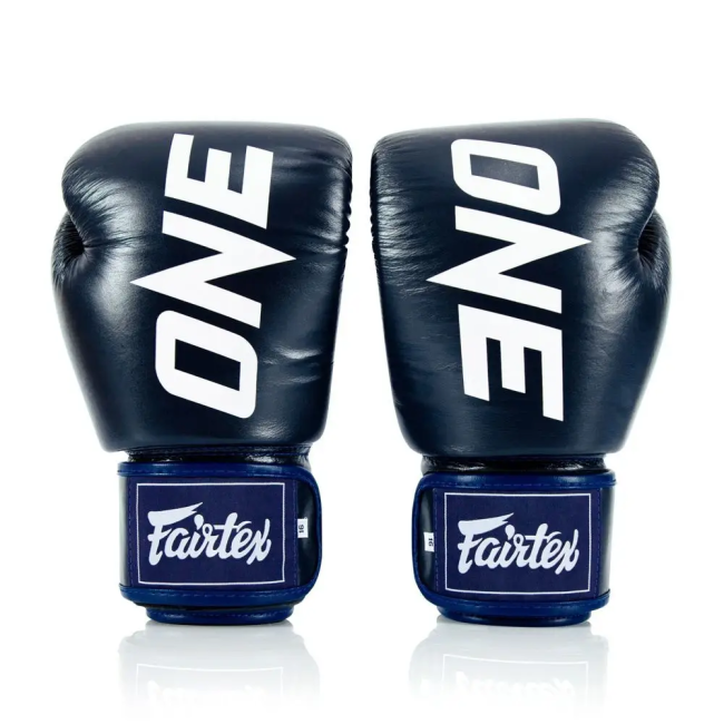 Перчатки боксерские кожаные с бинтами Fairtex BGV1-ONE 12 унций, темно-синие