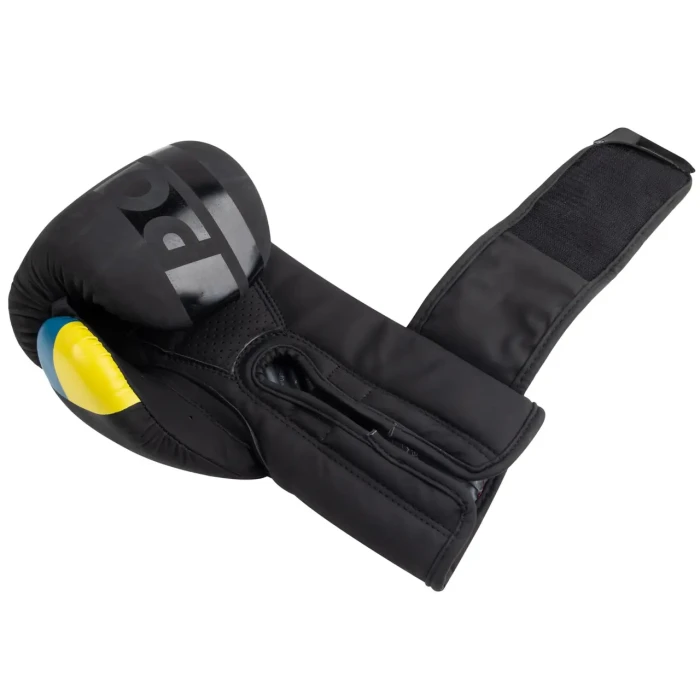 Перчатки боксерские PowerPlay 3021 Ukraine размер 16 унций, черный