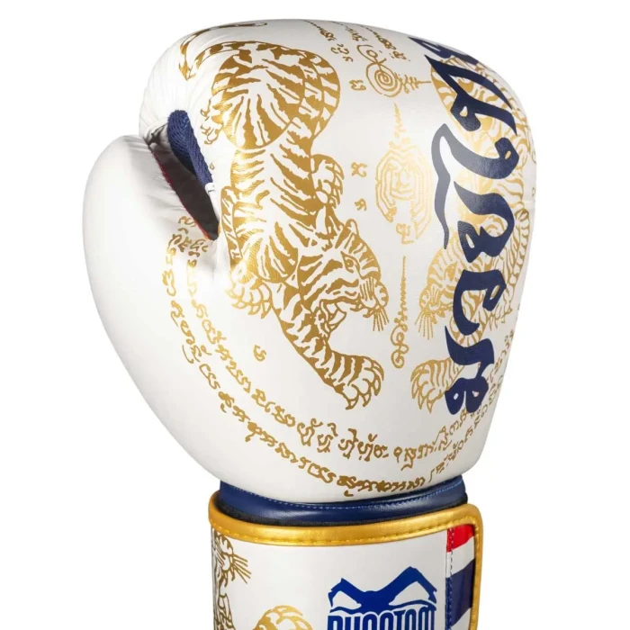 Перчатки боксерские с бинтами Phantom Muay Thai Limited Edition 12 унций, золотистые