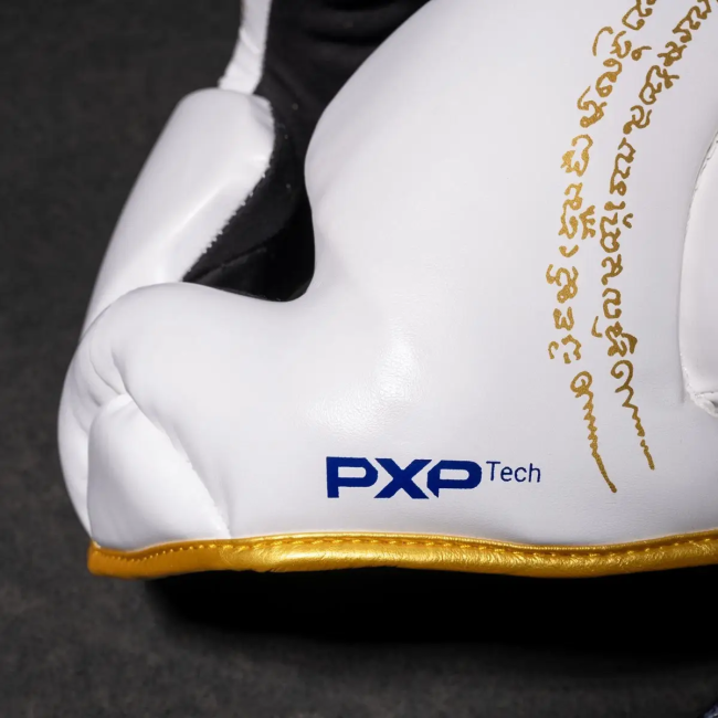 Шлем боксерский закрытый с капой Phantom Muay Thai размер универсальный, белый