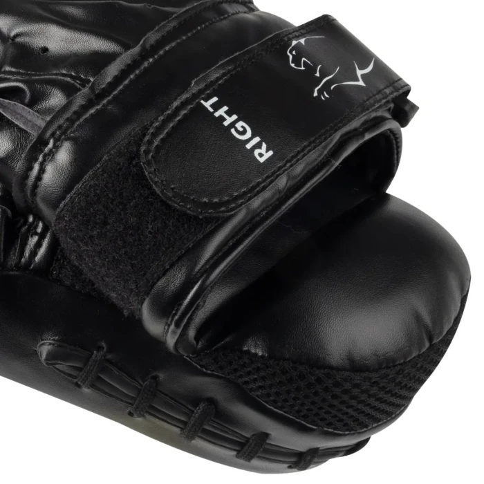 Лапи боксерські PowerPlay 3041 Challanger чорні