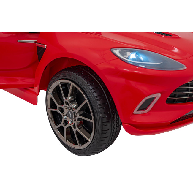 Детская аккумуляторная машинка Aston Martin DBX Красная