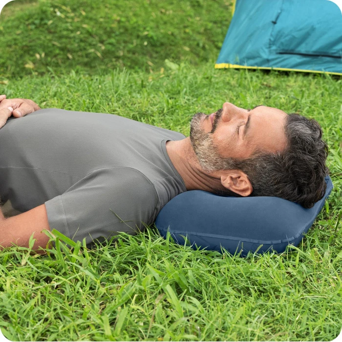 Велюровая надувная подушка 42 x 26 см. Bestway 67121 темно-синяя