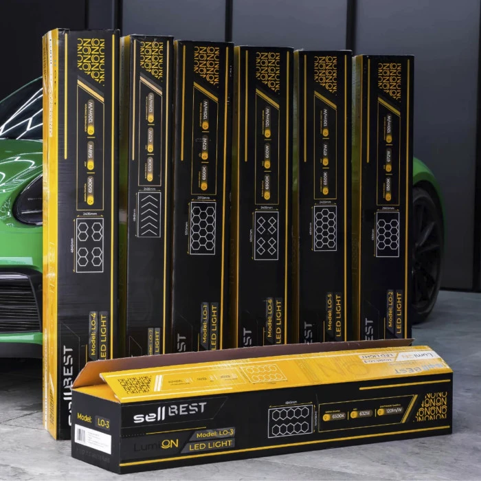 Светильник светодиодный треугольный LumiOn L0-7, 485 x 244 см