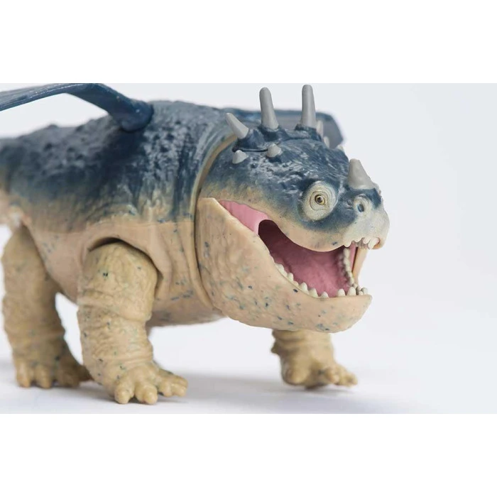 Фигурка Spin Master Дракон Громила Гронкла, 13 см, "Как обуздать дракона"