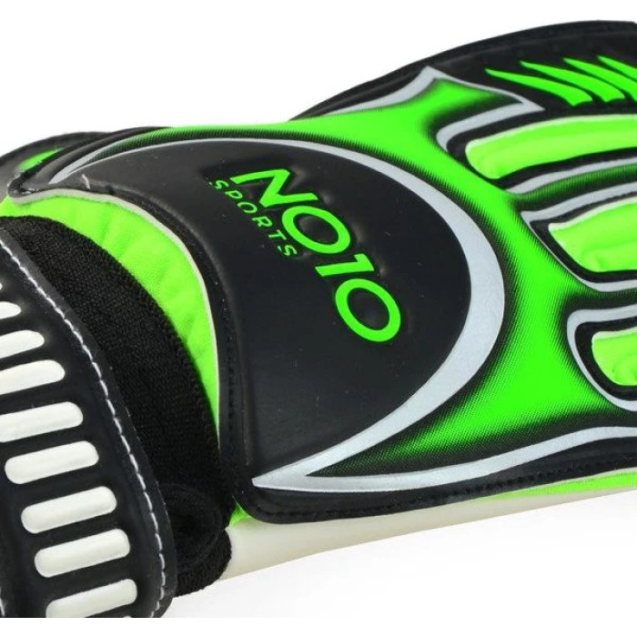 Перчатки вратарские NO10 Club 56094 г.7, черно-зеленые
