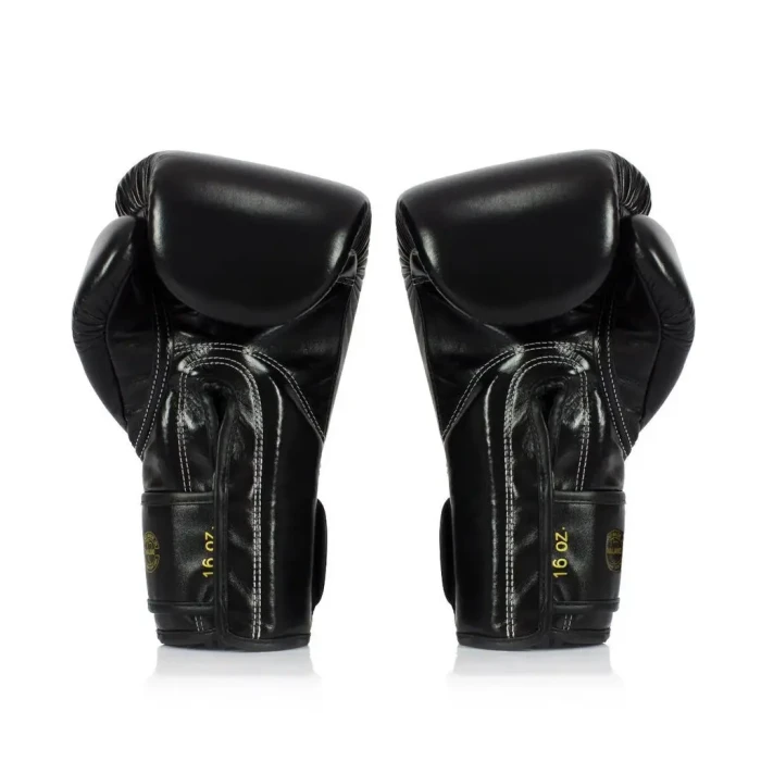 Перчатки боксерские с бинтами Fairtex BGVG1 размер 10 унций, черные