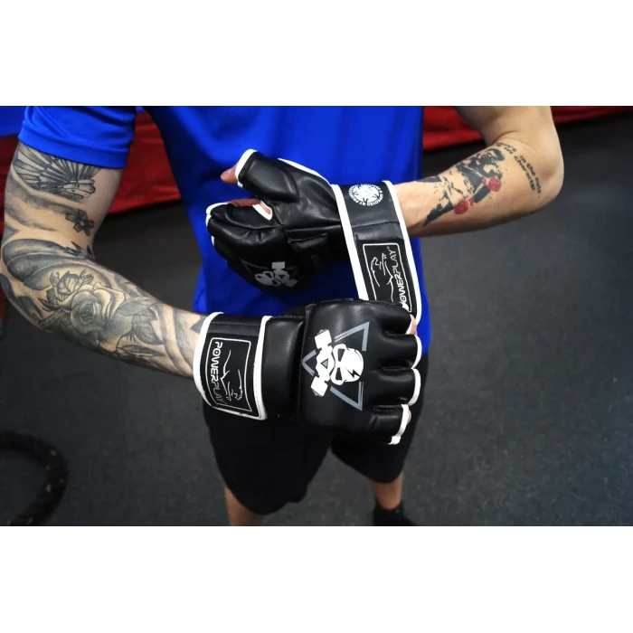 Перчатки для MMA PowerPlay 3056 А размер XL, черные