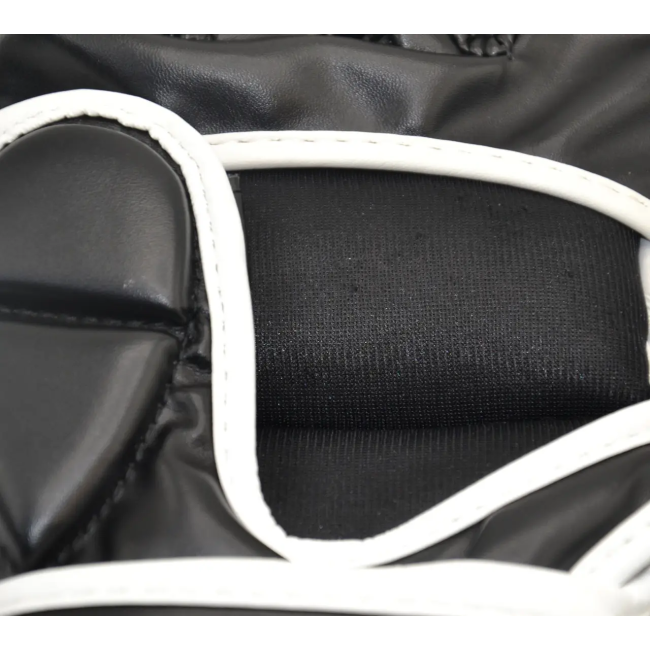 Перчатки для MMA PowerPlay 3056 А размер XL, черные