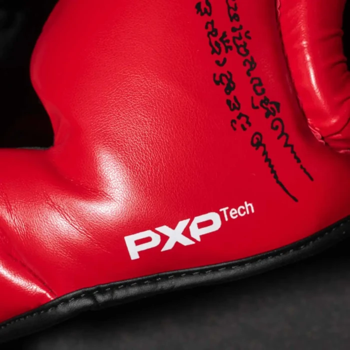 Шлем боксерский закрытый с капой Phantom Muay Thai размер универсальный, красный