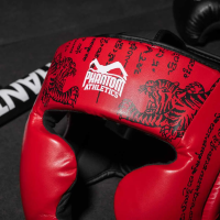 Шолом боксерський закритий з капою Phantom Muay Thai розмір універсальний, червоний