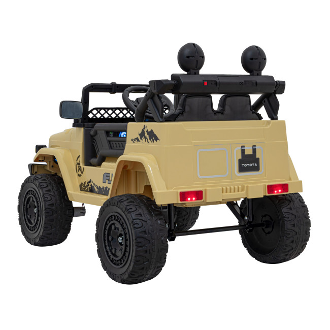 Toyota FJ Cruiser для детей бежевый + пульт дистанционного управления + полный привод + LED аудио + EVA + Free Start