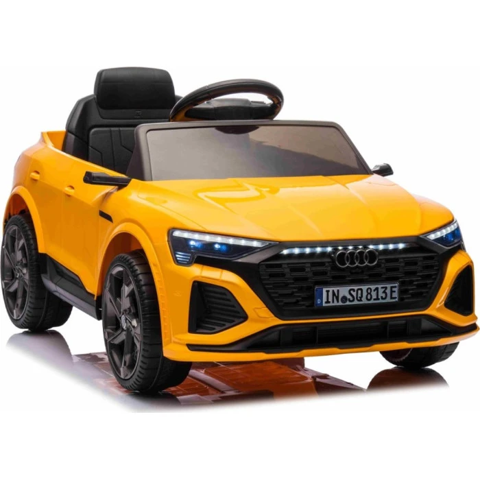 Дитяча акумуляторна машинка Audi SQ8 Жовта