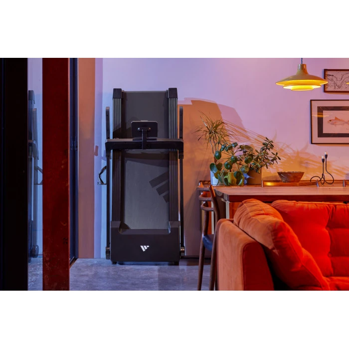 Беговая дорожка электрическая Adidas T24c, черная