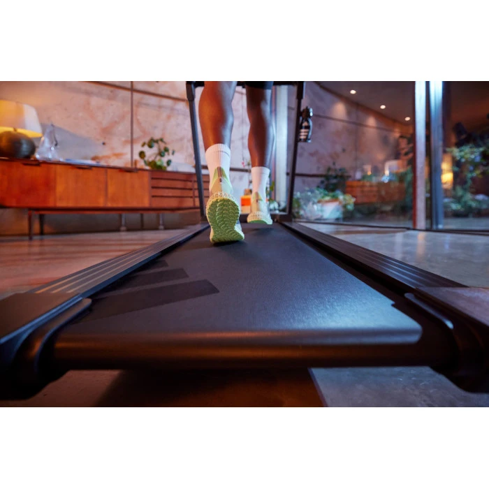 Беговая дорожка электрическая Adidas T24c, черная