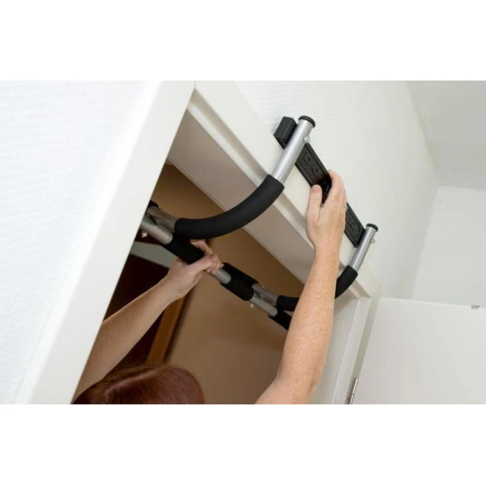 Многофункциональная штанга MOVIT для подтягиваний, серебристая