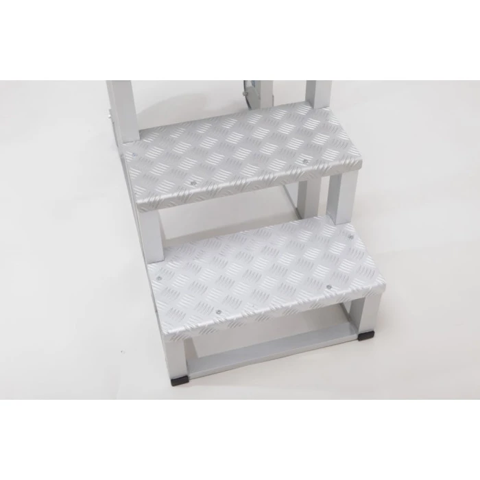 Алюминиевые лестницы Polanik SCH17-3